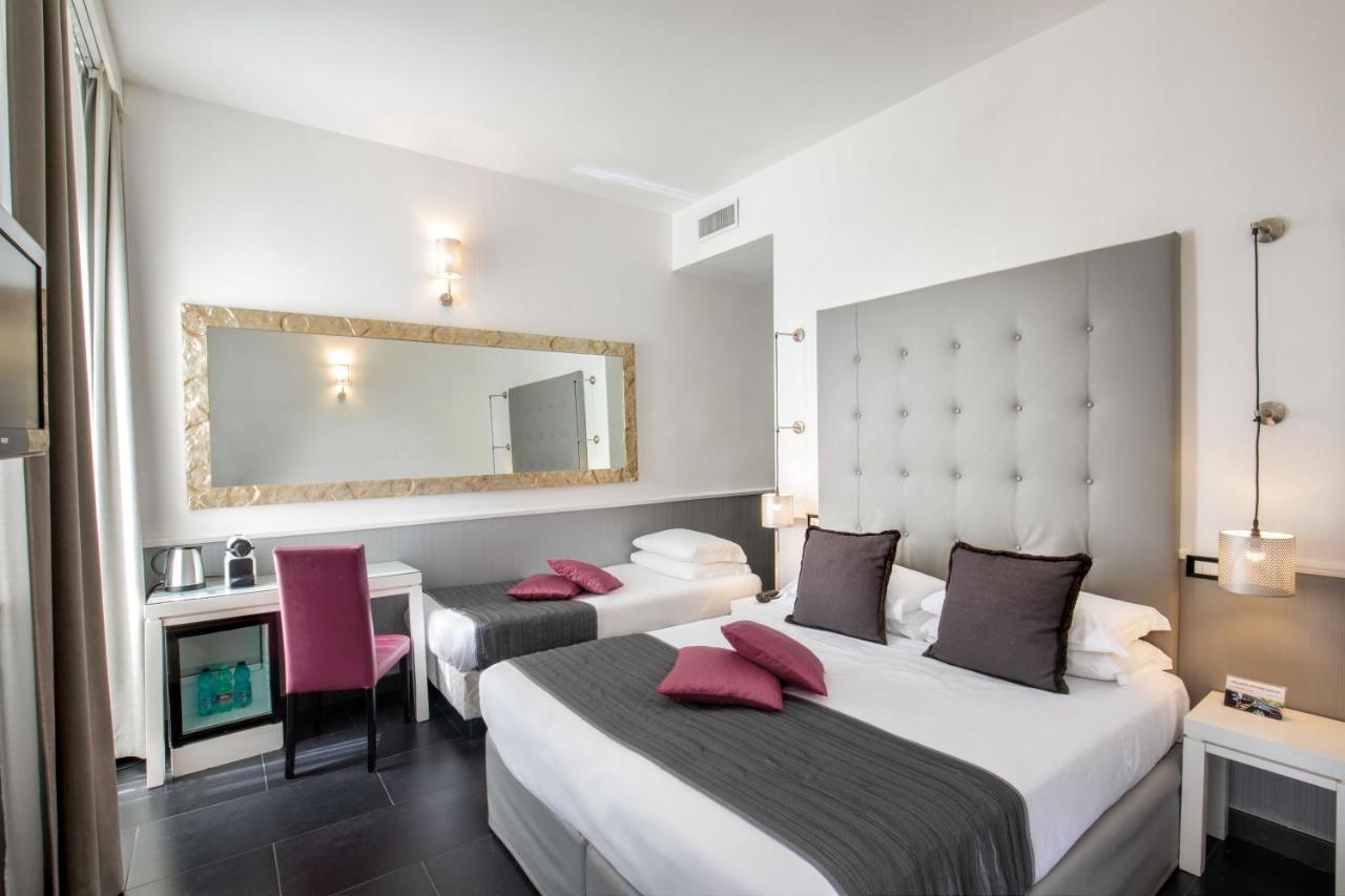 Stay Inn Rome Via Del Corso Exteriör bild