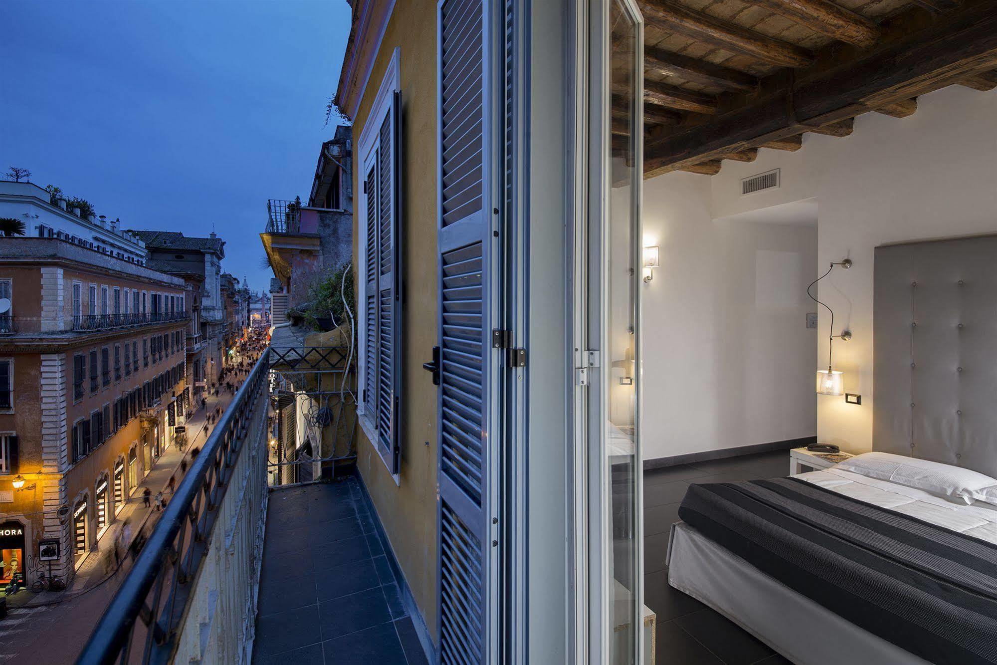 Stay Inn Rome Via Del Corso Exteriör bild